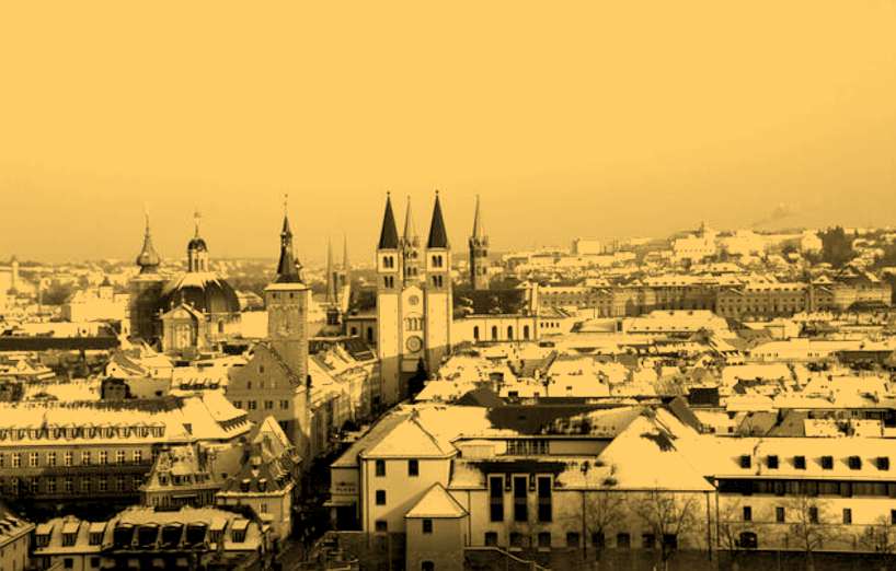 Wurzburg_snow_rooftops
